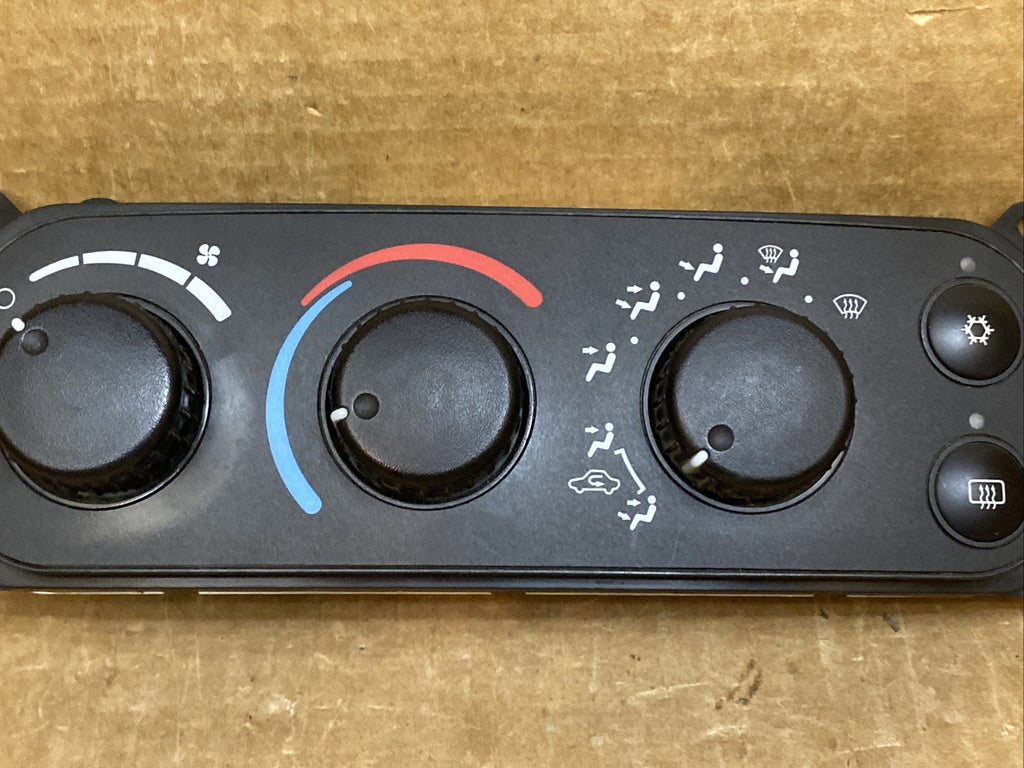 02 05 Dodge Ram Temp Temperature Climate Control Switches Dials P55056321AD2