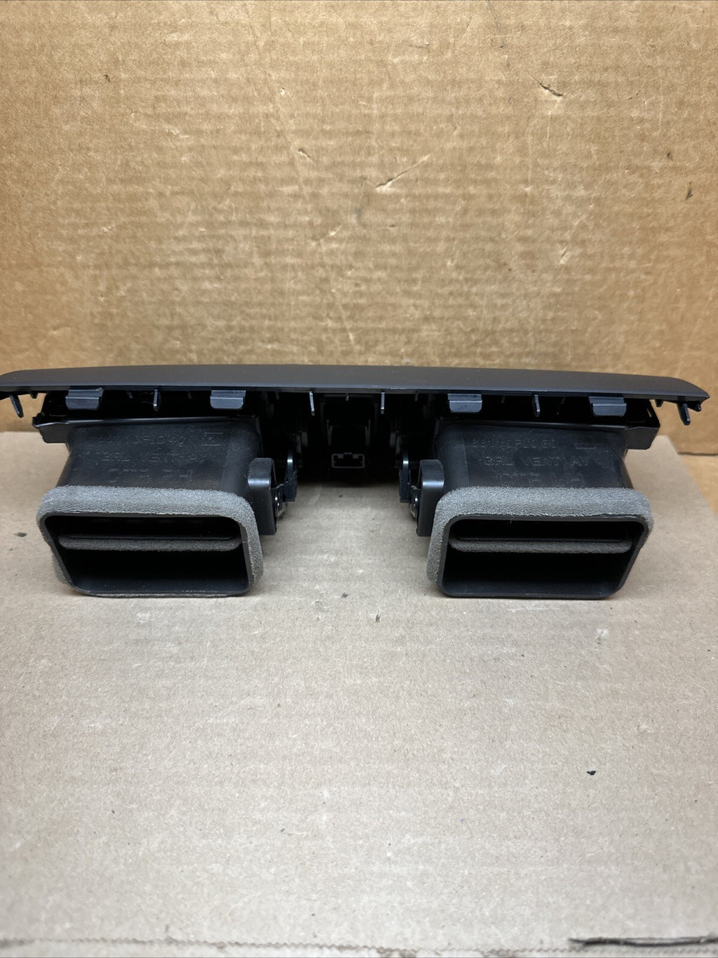 2016 2017 SUBARU CROSSTREK CENTER DASH AIR VENTS TRIM HAZARD BUTTON S155081806