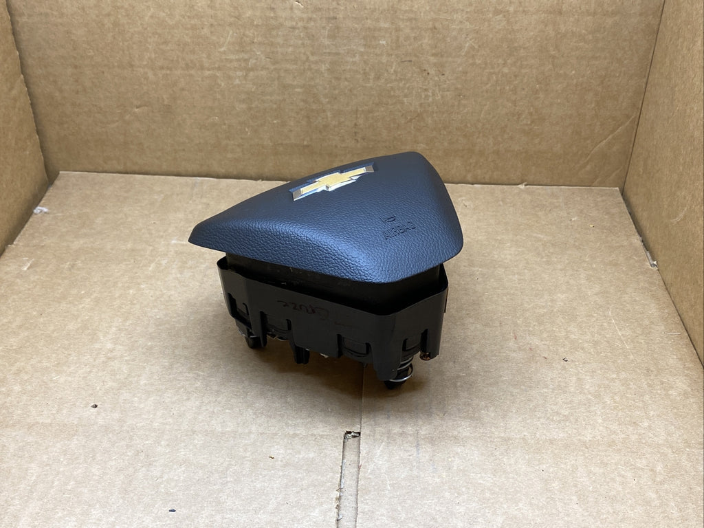 2016 2018 Chevy Cruze Front Left Driver Side Steering Wheel Air Bag Airbag Black9