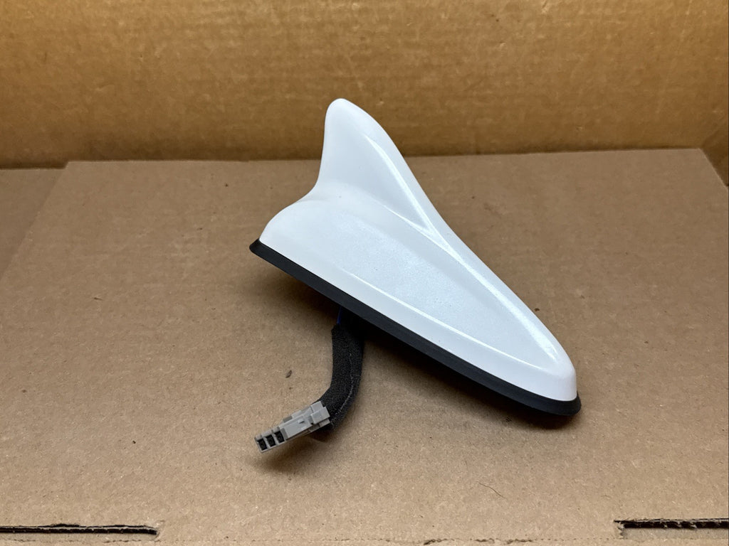 2018 2019 Hyundai Sonata Shark Fin Antenna Pearl White 96210 C2030WW83