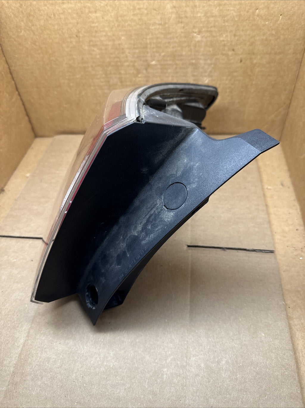 2013 2016 GMC Acadia Outer Quarter Tail Light Left Driver Side OEM 232360142