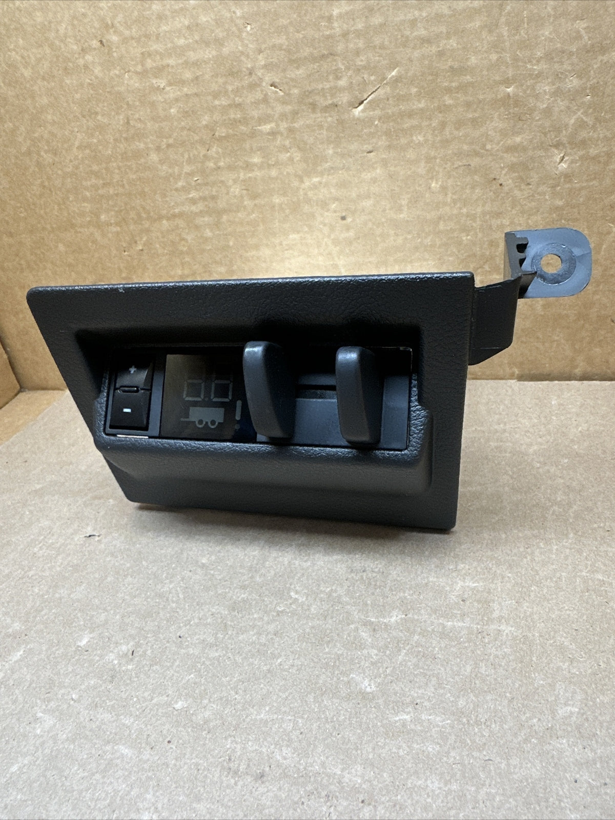 2010   2012 Dodge Ram Trailer Brake Towing Control Switch 56029431AE2