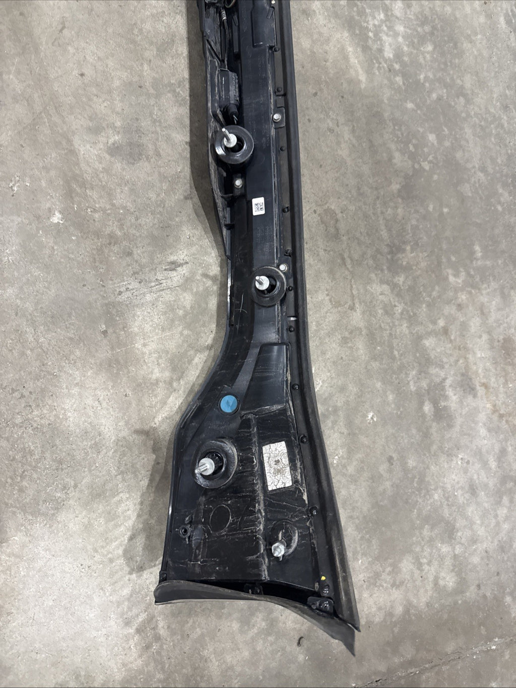 2015 2018 FORD EDGE BRAKE TRUNK TAILGATE CENTER LED TAILLIGHT LATCH CAMERA8