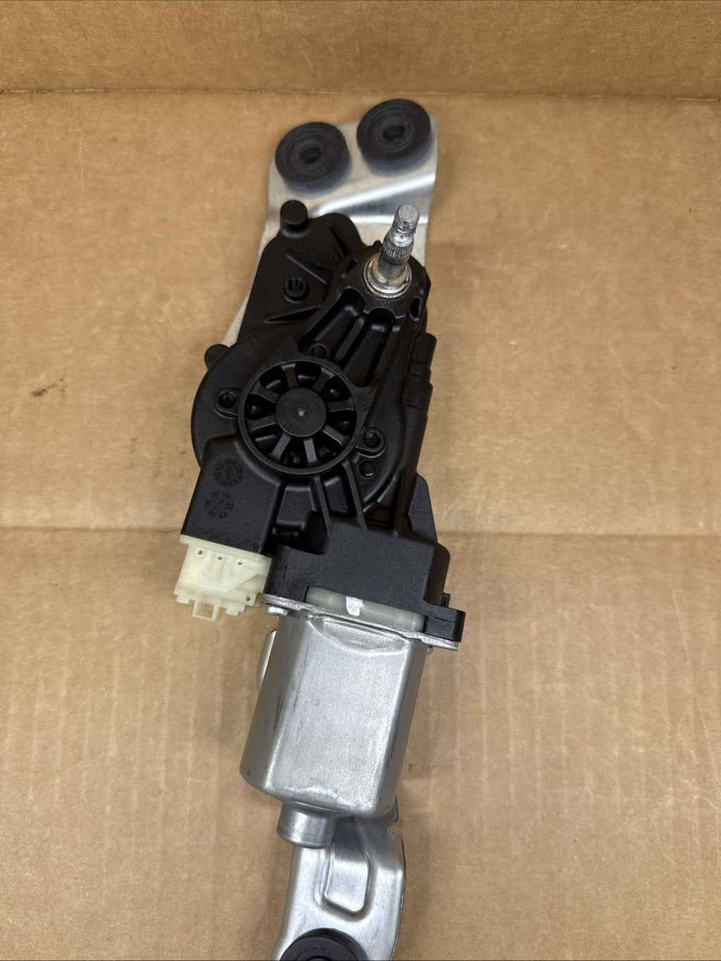 2021 2025 KIA SORENTO TAILGATE LIFTGATE BACK WINDOW GLASS WIPER MOTOR OEM5