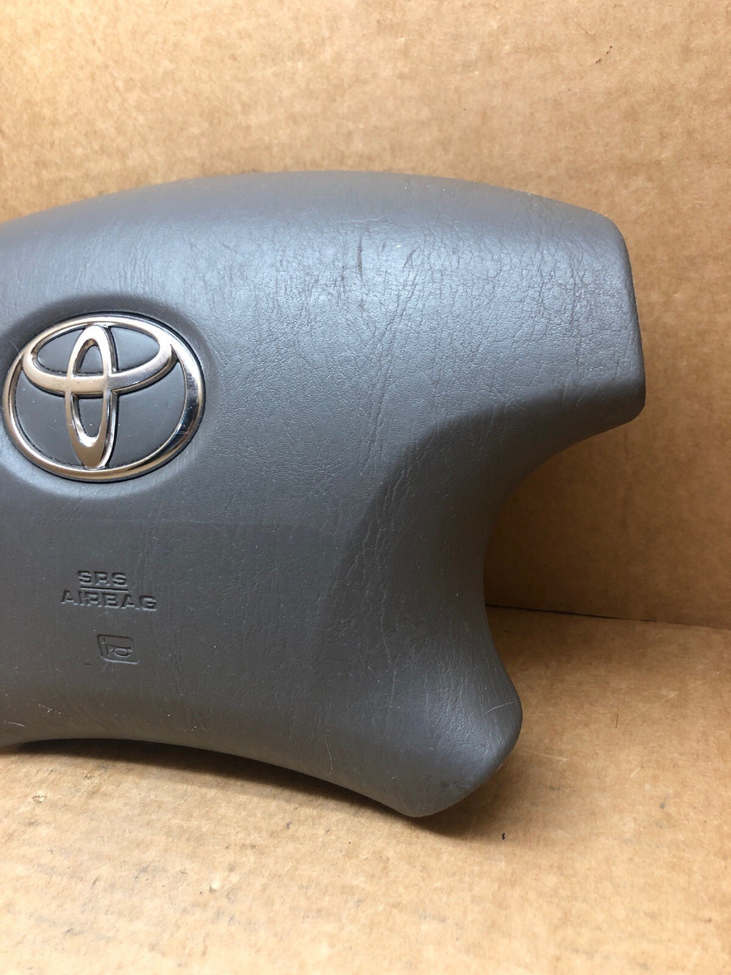 02 04 TOYOTA CAMRY FRONT LEFT DRIVER SIDE STEERING WHEEL AIRBAG AIR BAG GRAY2