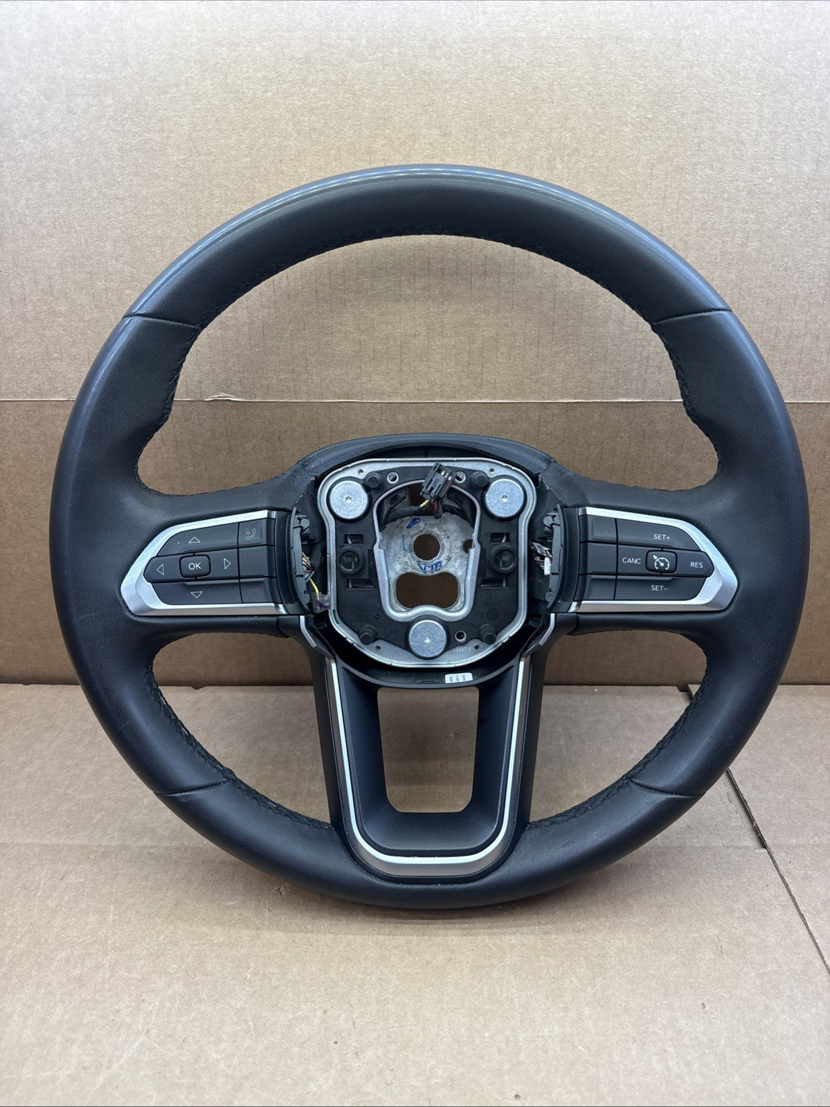 2022-2025 JEEP COMPASS STEERING WHEEL SWITCHES OEM0