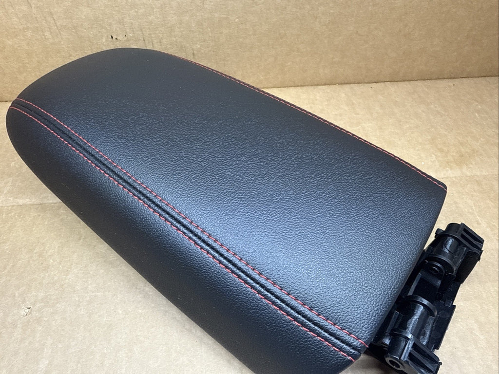 2020 2022 Ford Escape Black Leather Arm Rest Armrest Center Console Lid OEM4