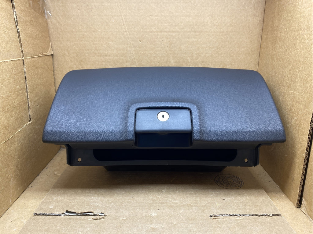 2014 2019 Silverado Sierra Upper Glove Box Glovebox Black Dash Insert Storage1