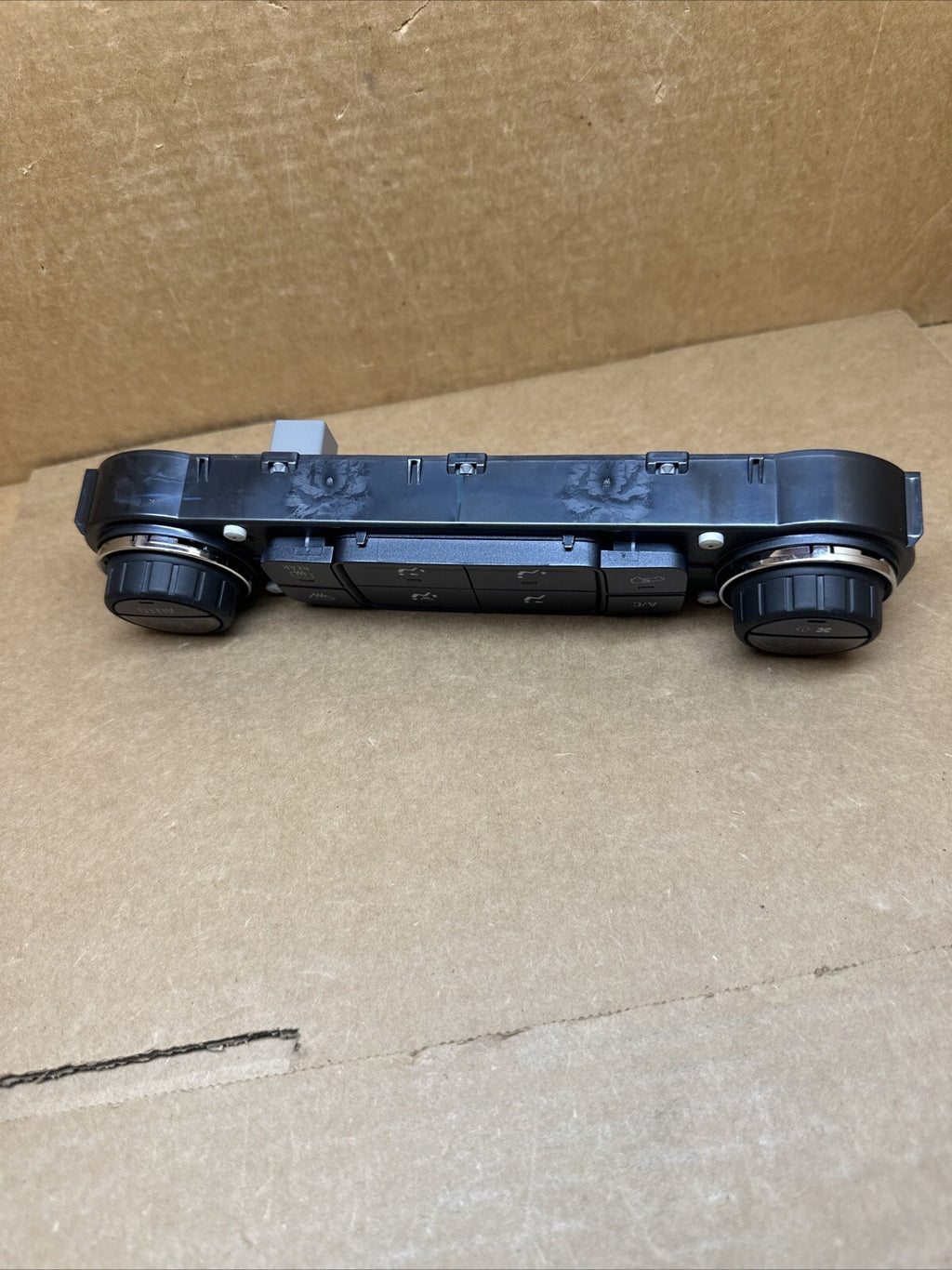 2015 2017 GMC CANYON HEATER TEMPERATURE CLIMATE CONTROL OEM 842630997