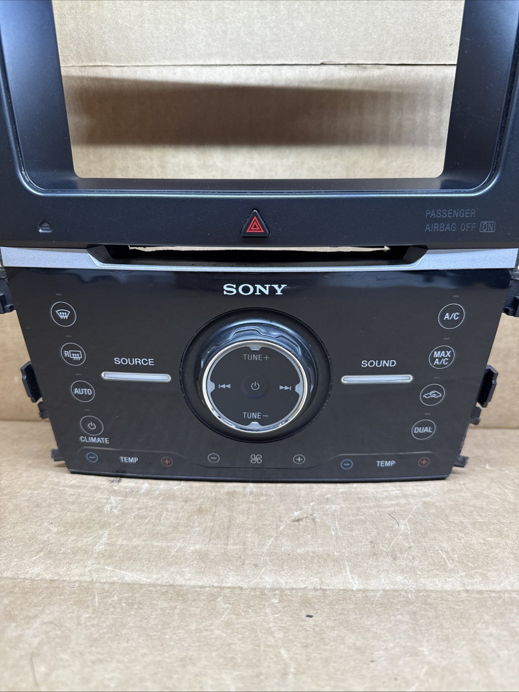 2011 2015 Ford Explorer 8" Sony Radio Climate Control Panel Bezel EB5T 18A802 HA1