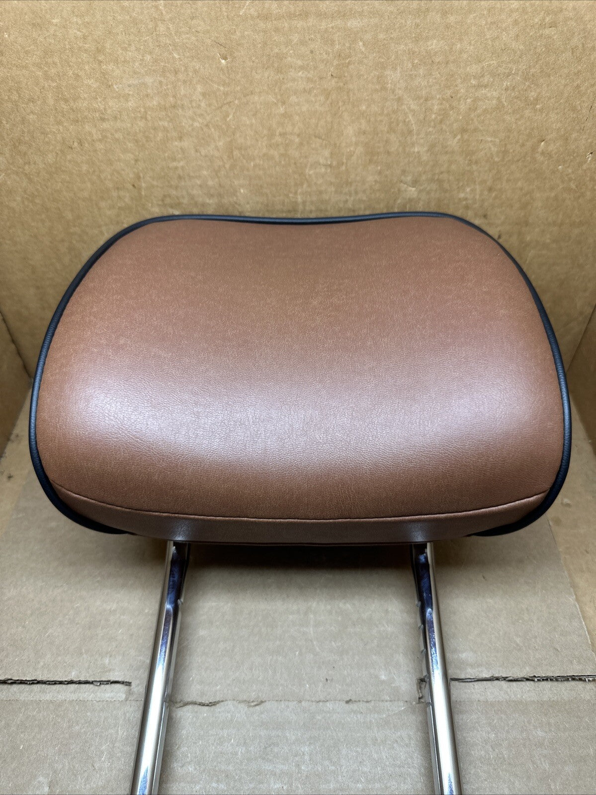 2011 2018 Jeep Grand Cherokee Front Seat Active Head Rest Headrest Brown OEM1