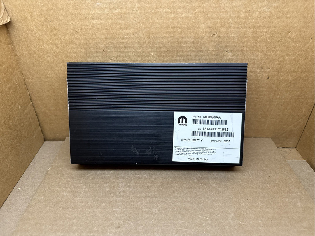 2017 2025 Grand Cherokee Durango Radio Audio Stereo Amp Amplifier 68303980AA0