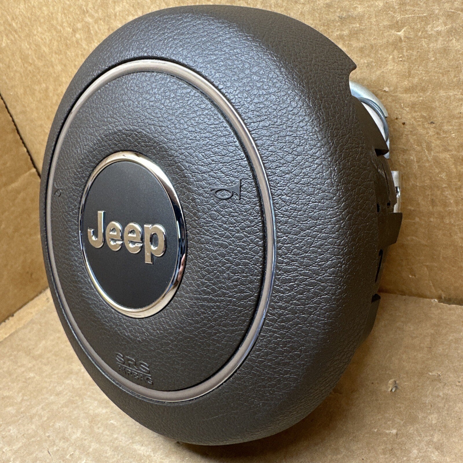 2011 2013 Grand Cherokee Front Left Driver Side Steering Wheel Air Bag Airbag 4