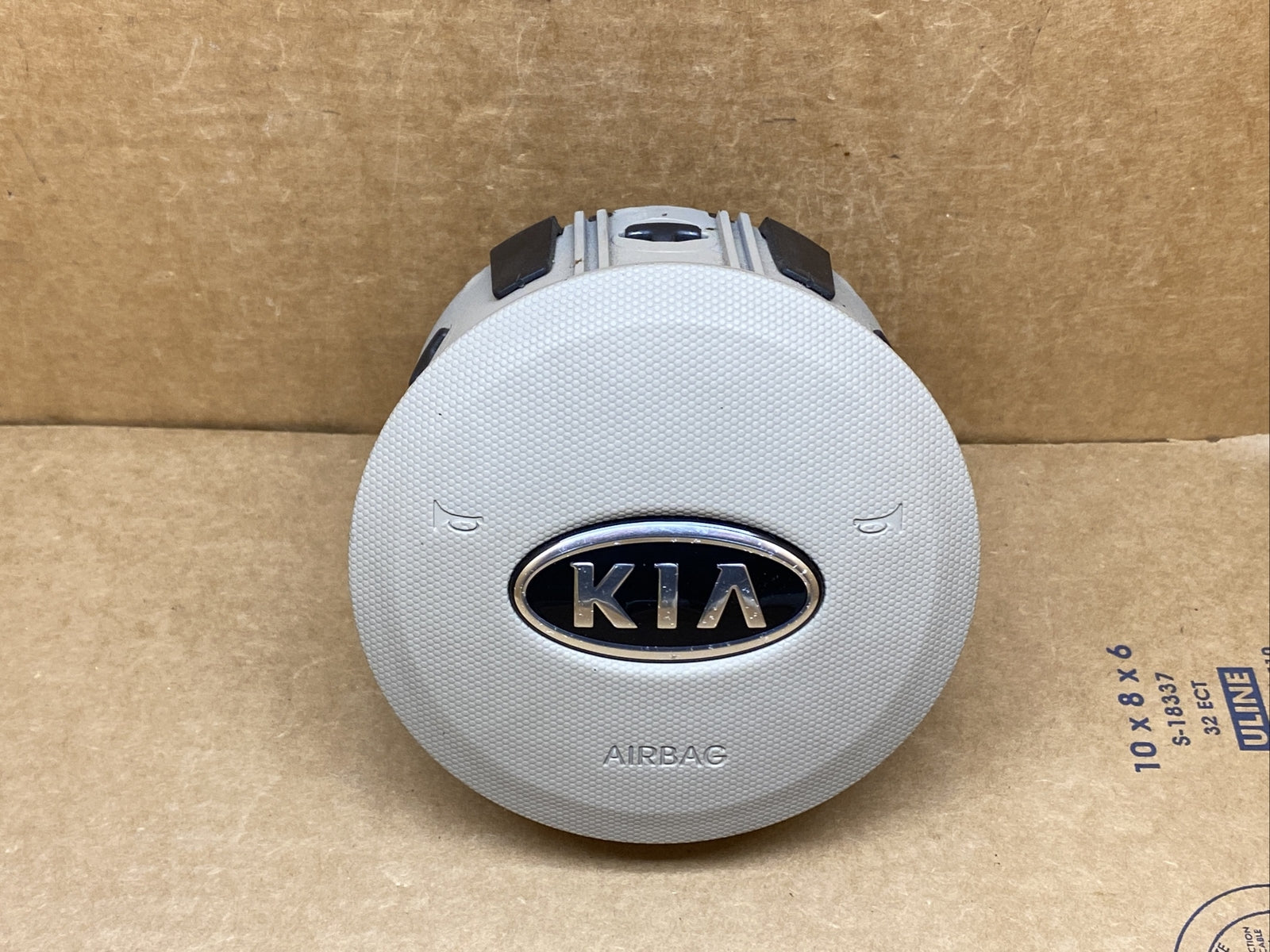 2010 2013 Kia Soul Front Left Driver Side Steering Wheel Air Bag Airbag Tan1