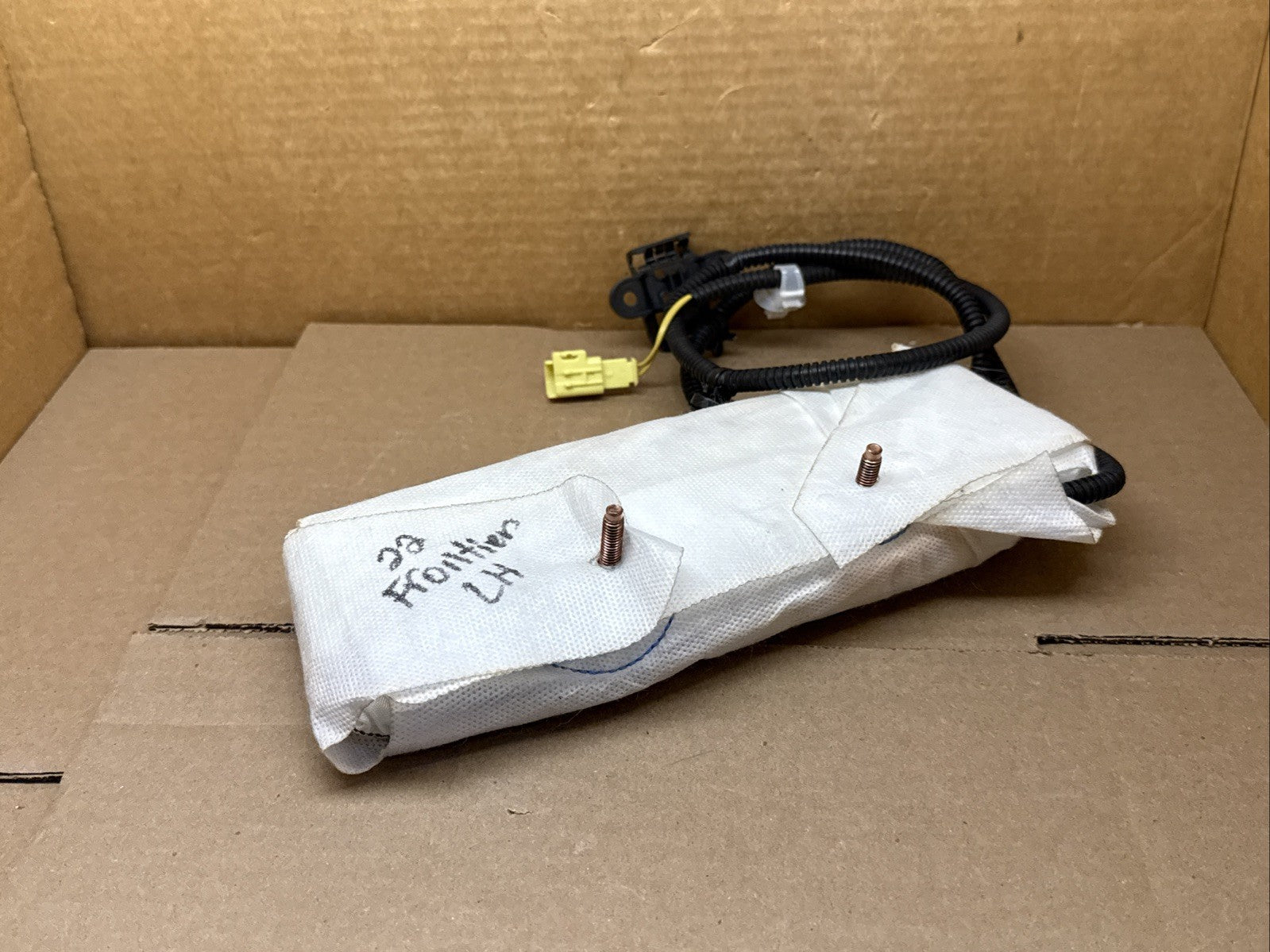 2022 2026 Nissan Frontier Front Left Side Driver Seat Air Bag Airbag5