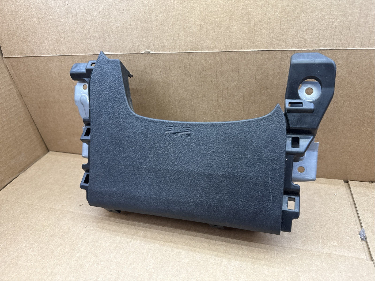 2018 2025 Mitsubishi Eclipse Cross Left Side Driver Knee Lower Air Bag Airbag4