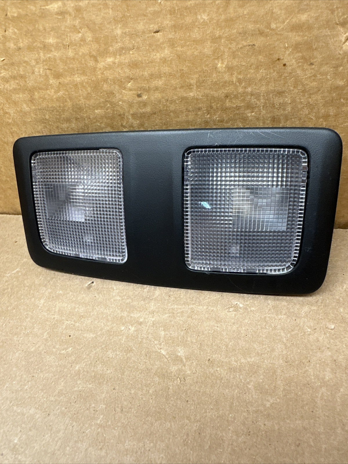2016 2023 MAZDA CX 9 REAR INTERIOR OVERHEAD ROOF CONSOLE DOME READING LIGHT OEM2