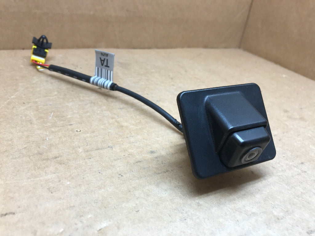 2011 2013 Kia Optima Rear View Camera Backup OEM 95760 2T0022