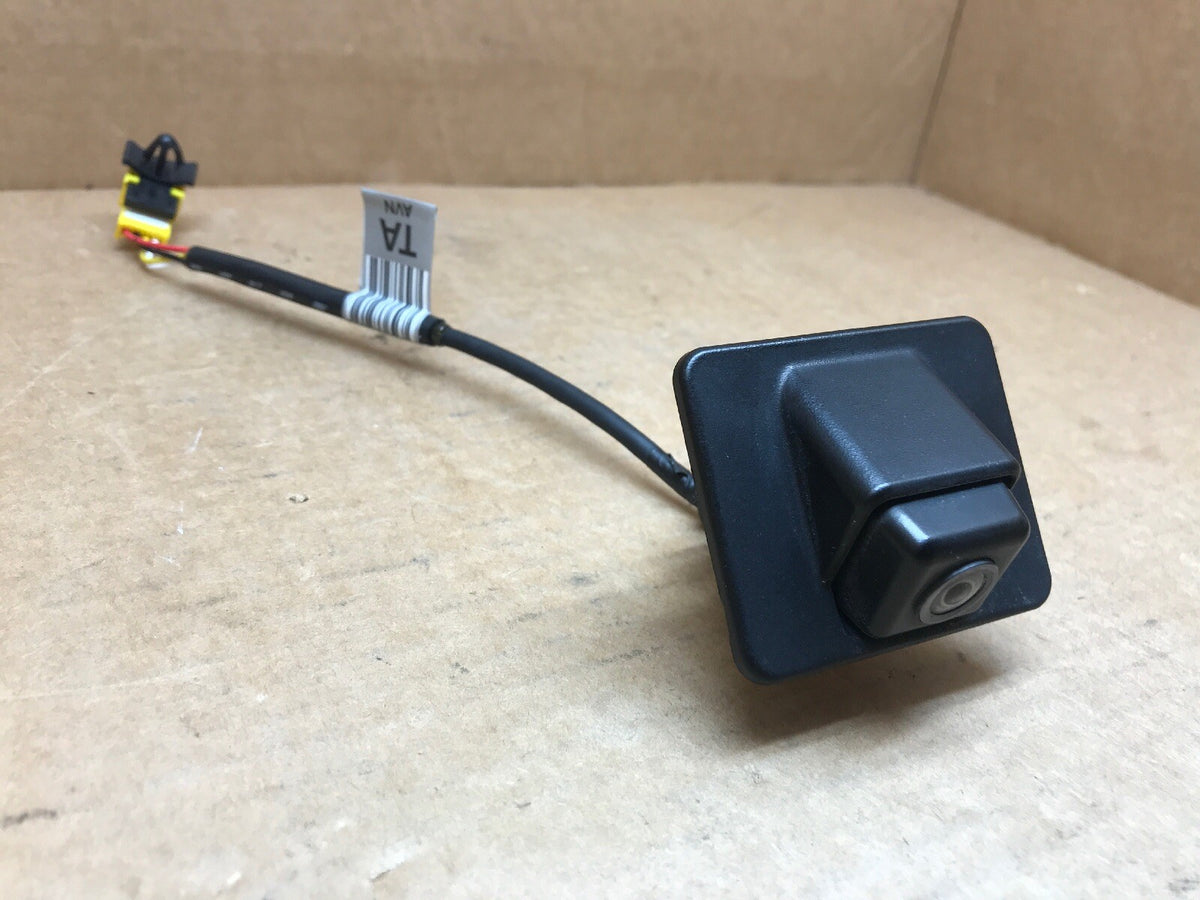 2011 2013 Kia Optima Rear View Camera Backup OEM 95760 2T0022