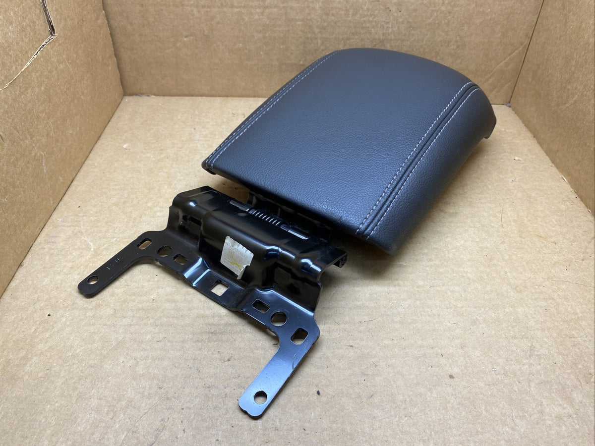 13 16 Ford Escape C Max Black Leather Arm Rest Armrest Center Console Lid OEM5