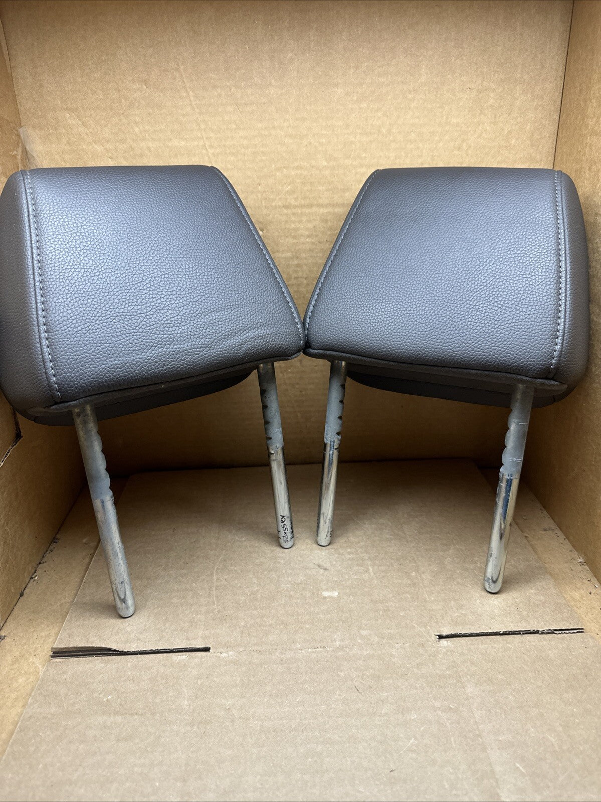 2018 2022 Honda Odyssey Front Driver Passenger Seat Head Rest Headrest Set Gray4