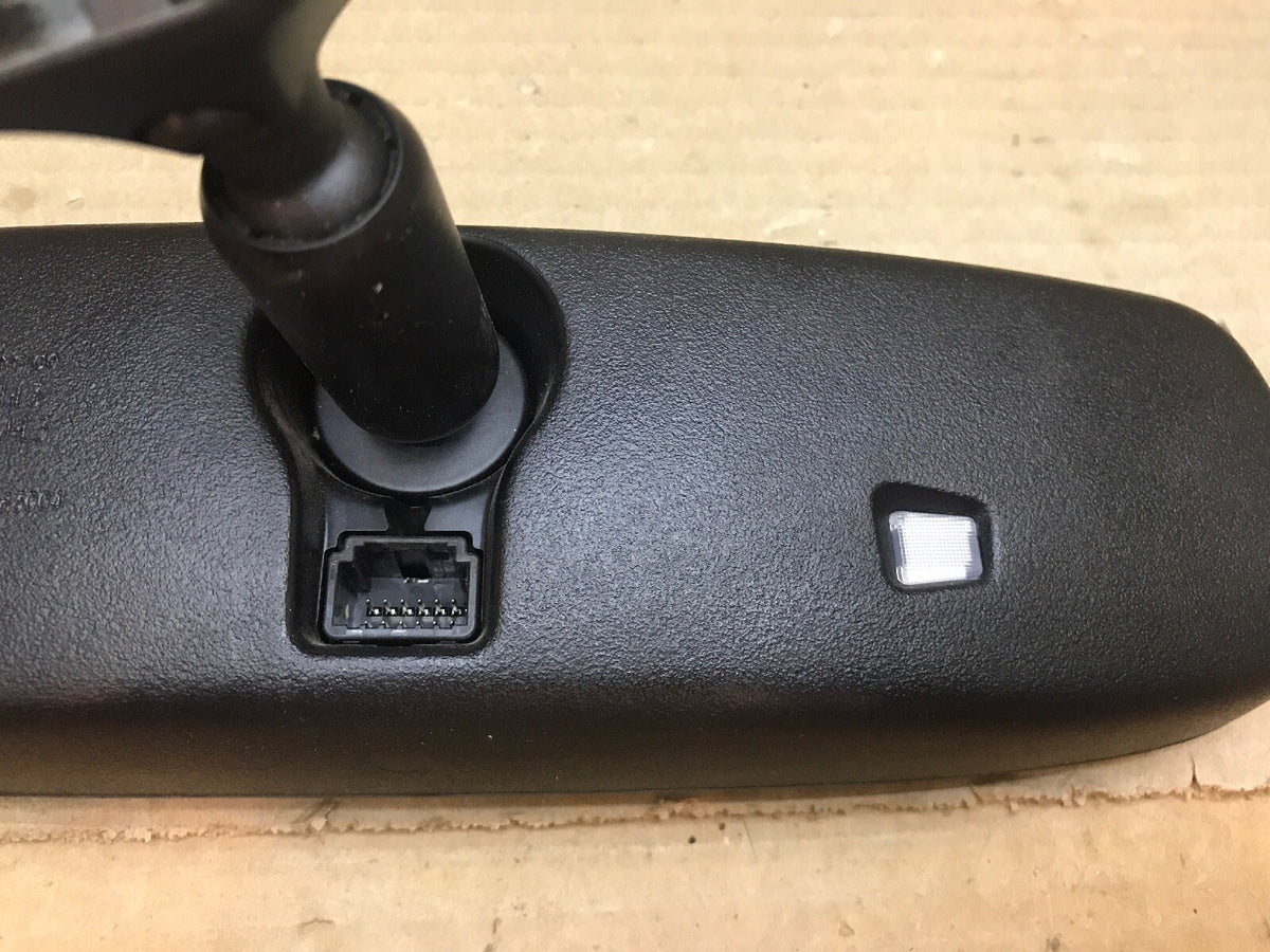 06 10 Sonata Altima Center Rear View Rearview Mirror ZTVHL3 GNTX 453 0158946