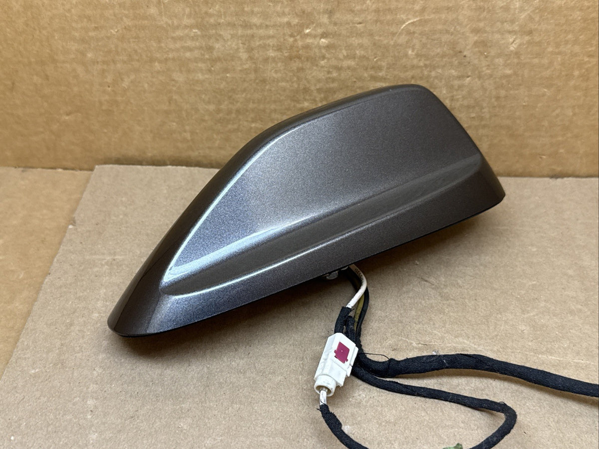 2017 Chrysler Pacifica Radio Shark Fin Antenna OEM P1YG06LAUAF1