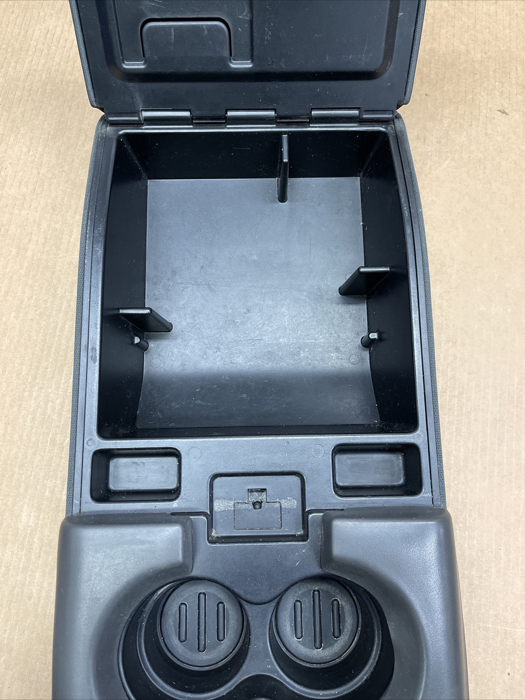 2004 2008 Ford F150 Jump Seat Jumpseat Center Console Armrest Arm Rest Lid Back3