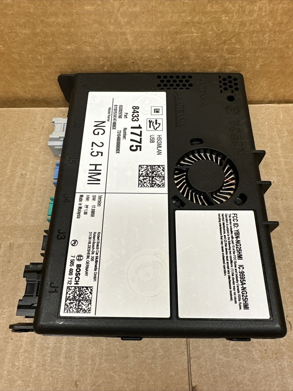 2015 2018 GM OEM 2.5 HMI HUMAN MACHINE INTERFACE CONTROL MODULE 843317753
