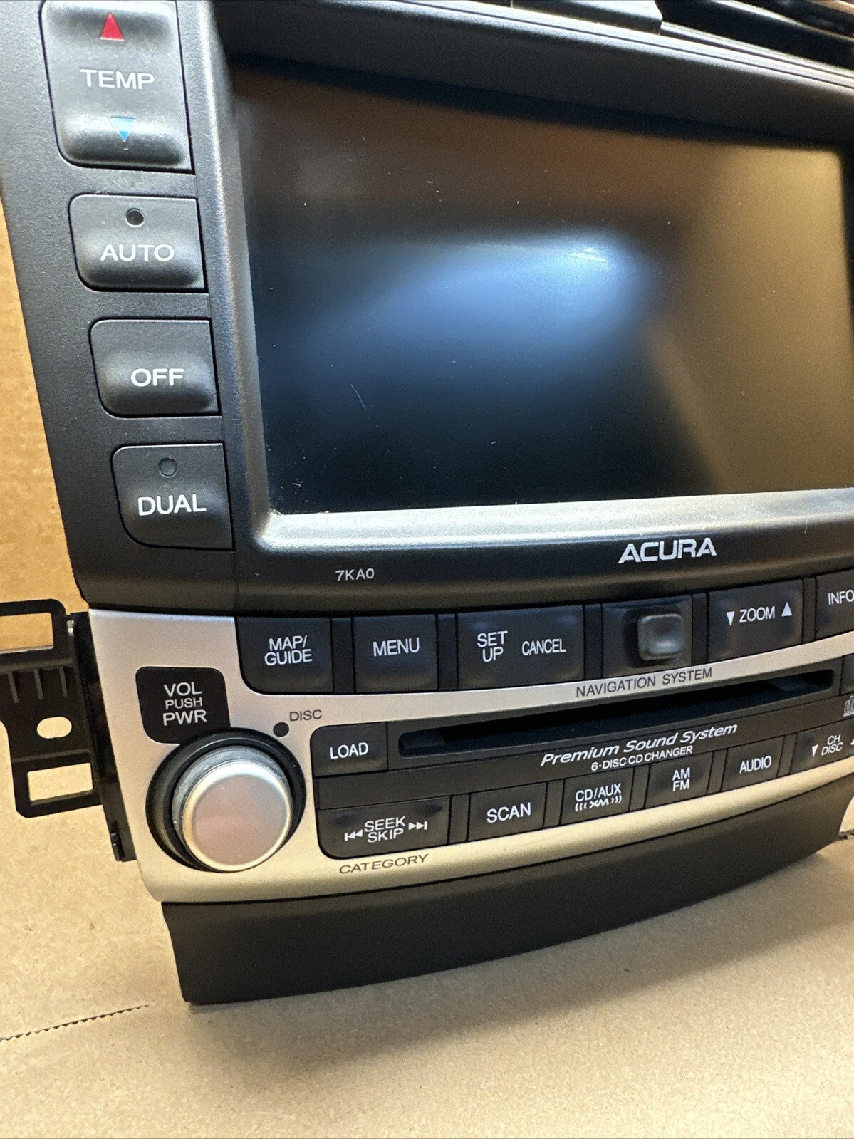 2006 2008 ACURA TSX NAVIGATION GPS RADIO STEREO CD CHANGER 39175 SEC L810 M13