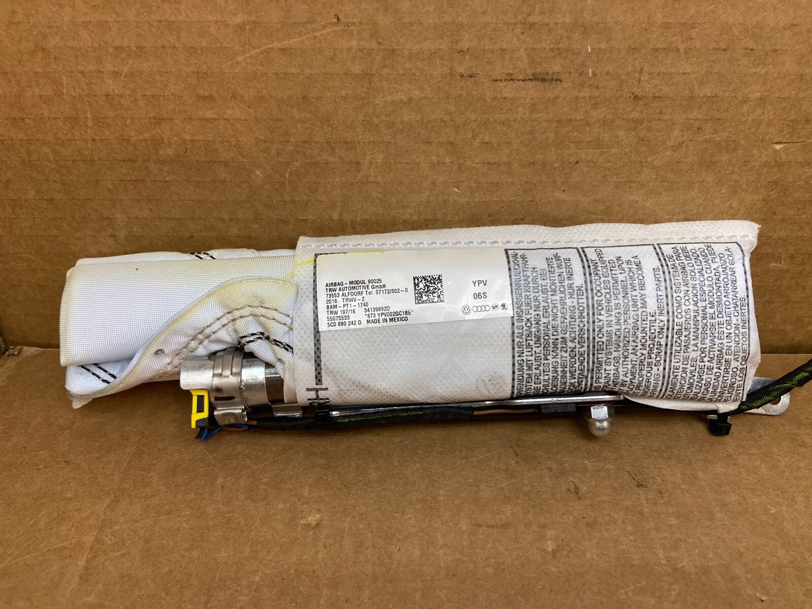 15 18 Volkswagen VW Jetta Right Passenger Side Seat Air Bag Airbag 5C0880242D1