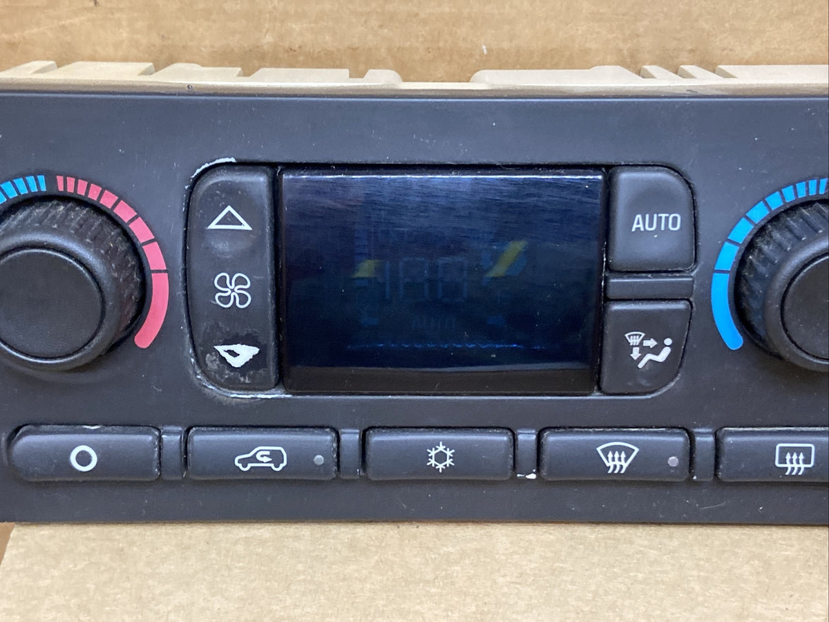 2003 2004 Tahoe Yukon Escalade Dash Digital Climate Temp Temperature Control OEM2