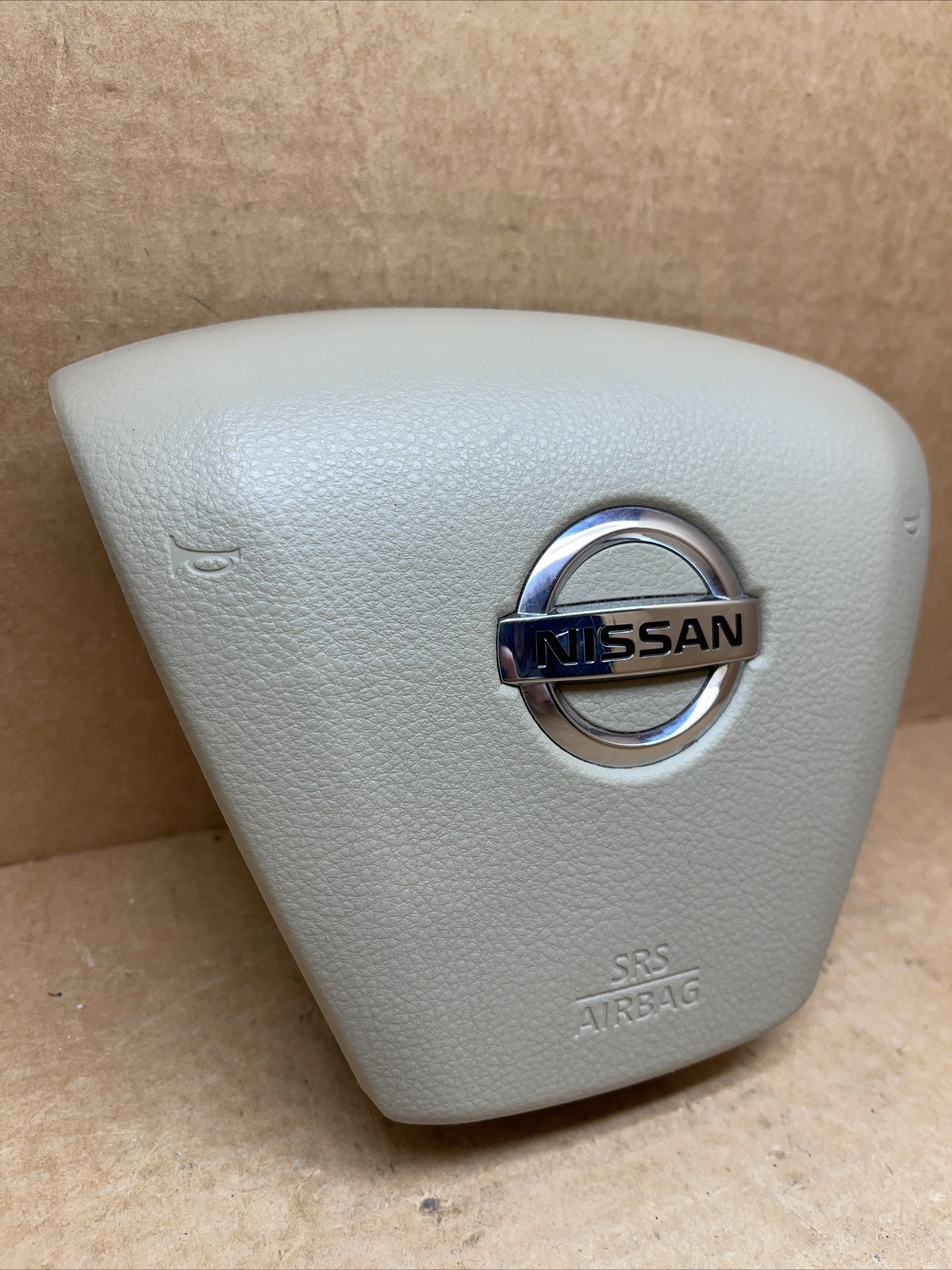09 14 Nissan Murano Front Left Driver Side Steering Wheel Air Bag Airbag Tan1