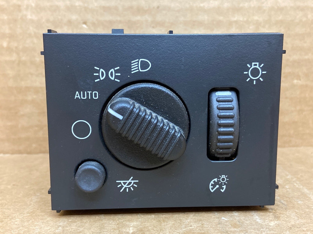 03 06 Suburban Silverado Sierra Yukon Auto Headlight Dimming Switch OEM 151948030