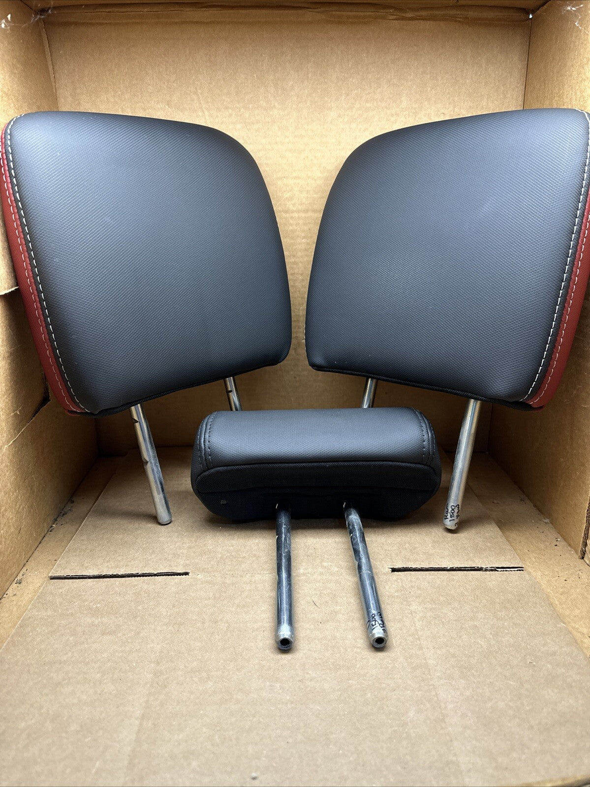 2009 2018 Dodge Ram 1500 Rebel Rear Black Red Leather Head Rest Headrest Set OEM0