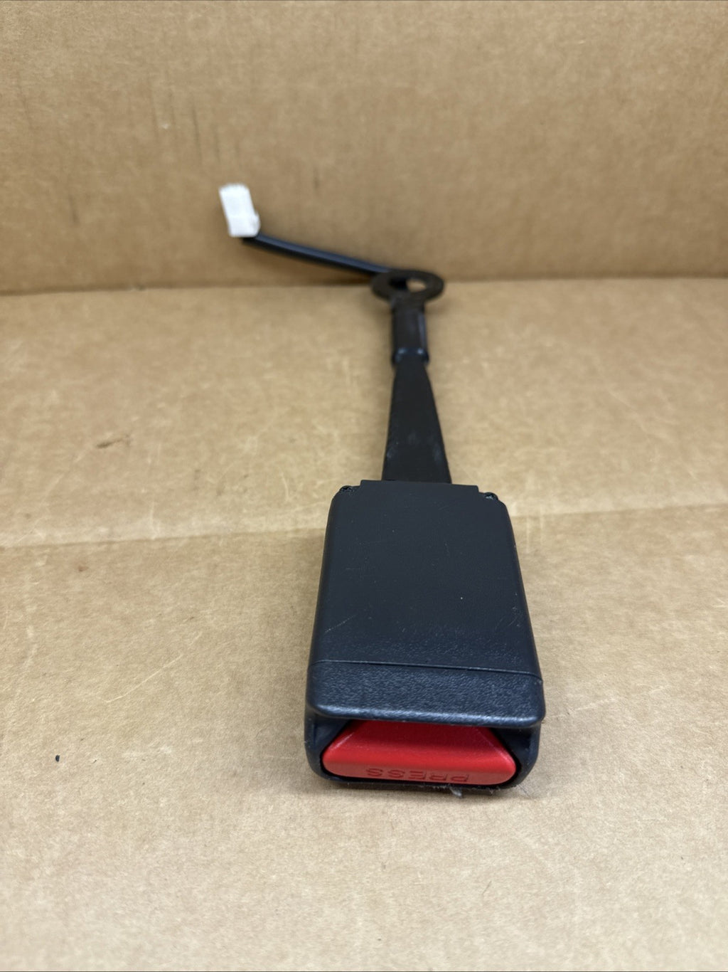 2020 2024 Nissan Altima Front Left Driver Side Seat Belt Seatbelt Buckle0