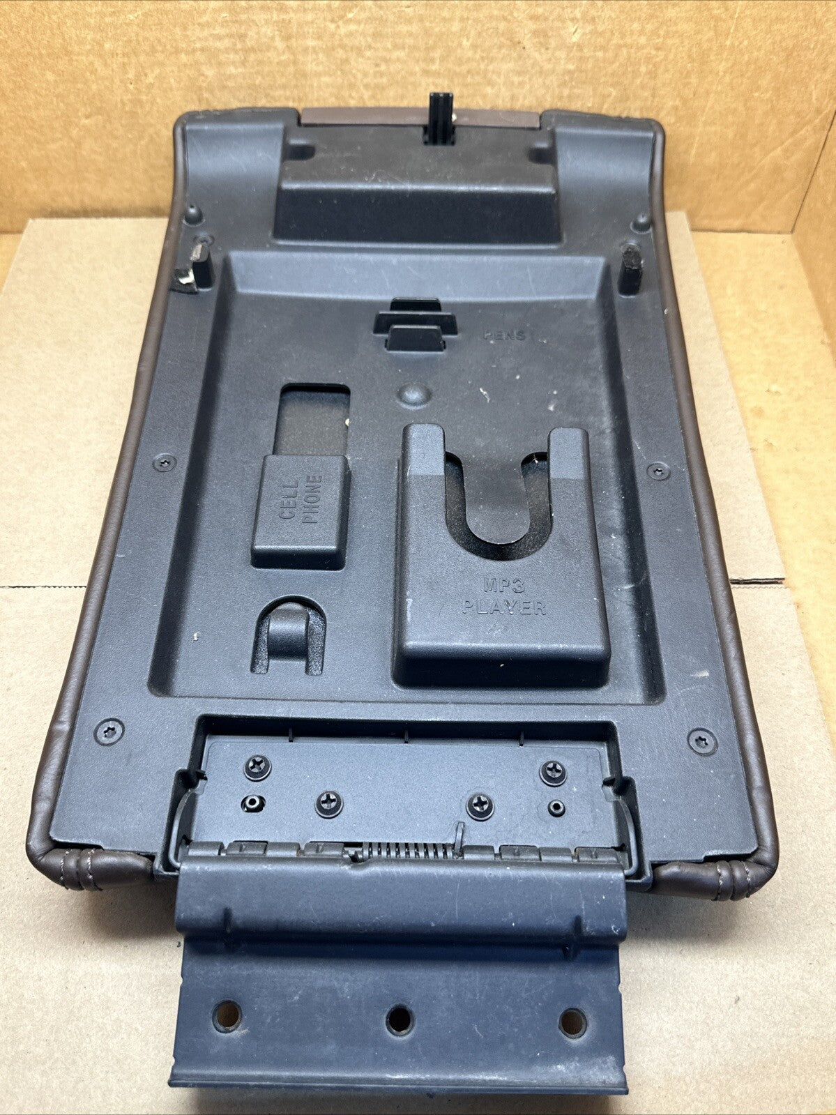 2009 2014 Ford F150 Center Console Cover Lid Top Arm Rest Armrest Brown Platinum6