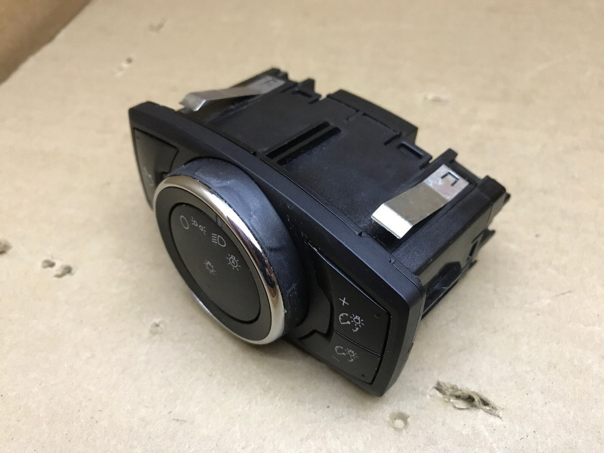 2012 2014 FORD FOCUS SEDAN DRIVER DASH AIR VENT HEADLIGHT SWITCH HEAD LIGHT2