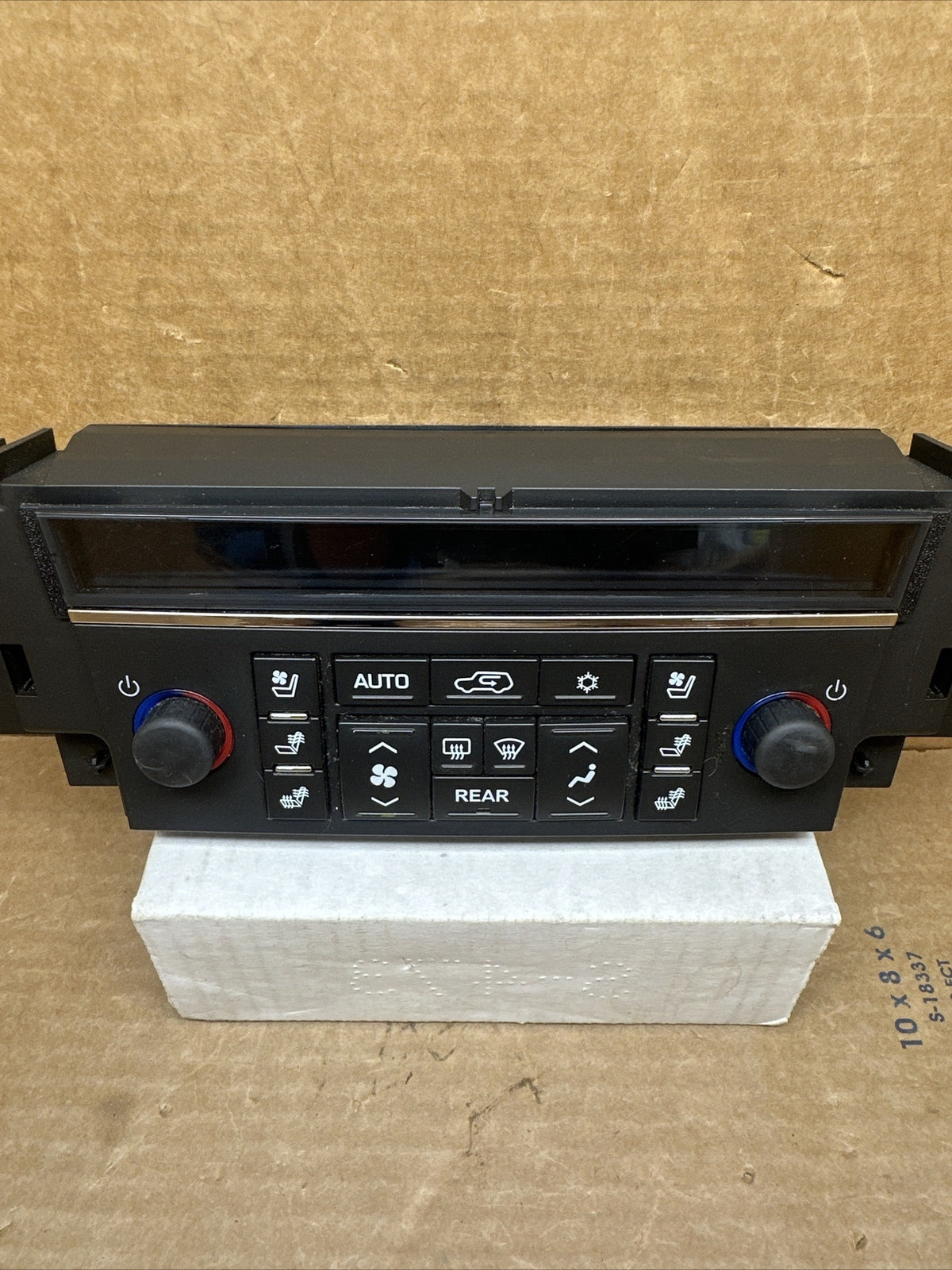 2007 2011 Escalade Digital Climate Temp Temperature Control OEM 208788041