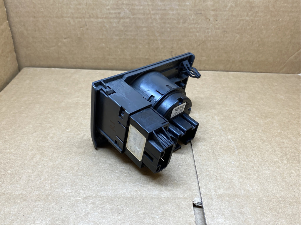 04 08 F150 Head Light Headlight Lamp Switch Button Controls 7L3T 13D062 CB32N53