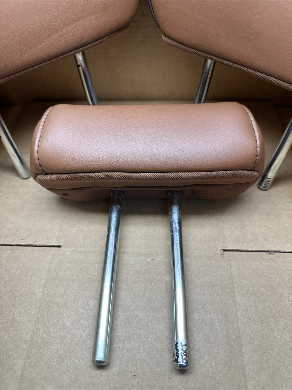 2009 2018 Dodge Ram 1500 2500 3500 Rear Brown Leather Head Rest Headrest Set OEM3