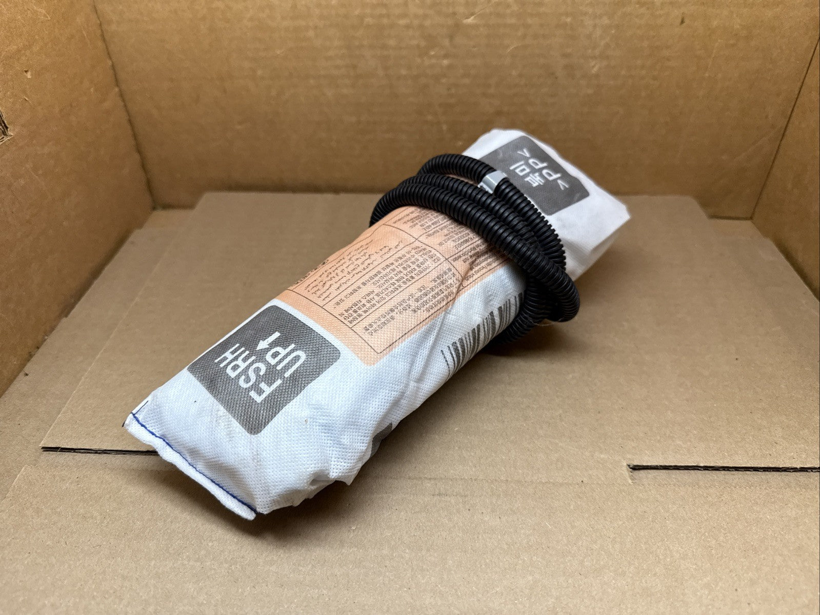 2011 2017 Veloster Front Right Side Passenger Seat Air Bag Airbag 889202V6005
