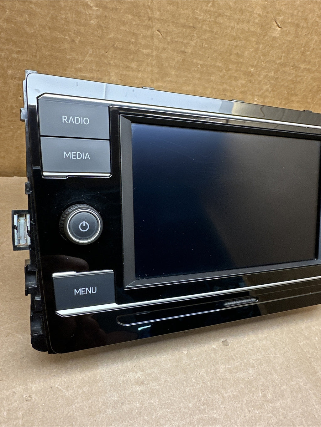 2020 20222 VW Volkswagen Jetta Dash Radio Receiver Display Screen 2GC 035 8691