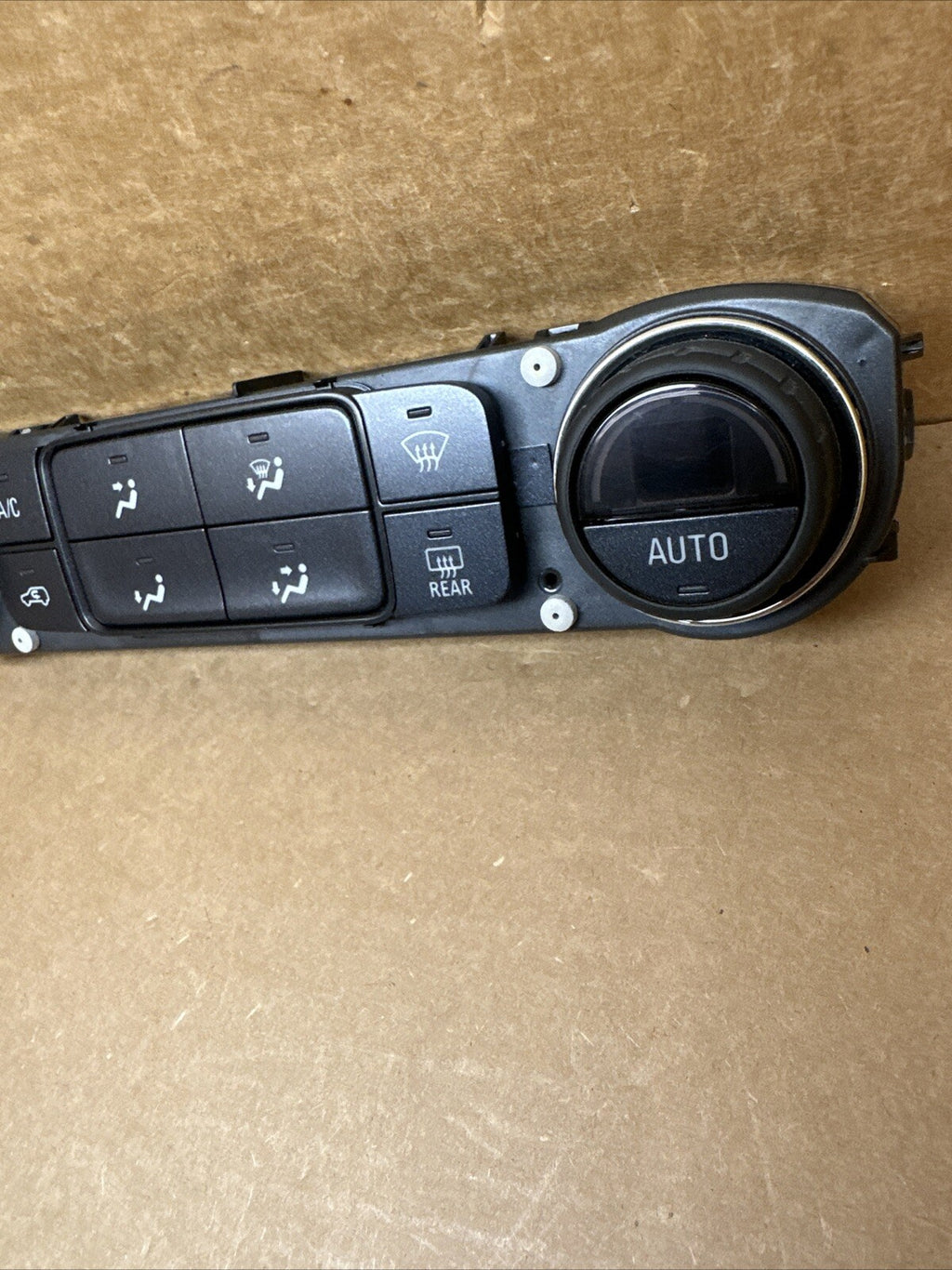 2015 2017 GMC CANYON HEATER TEMPERATURE CLIMATE CONTROL OEM 842630992
