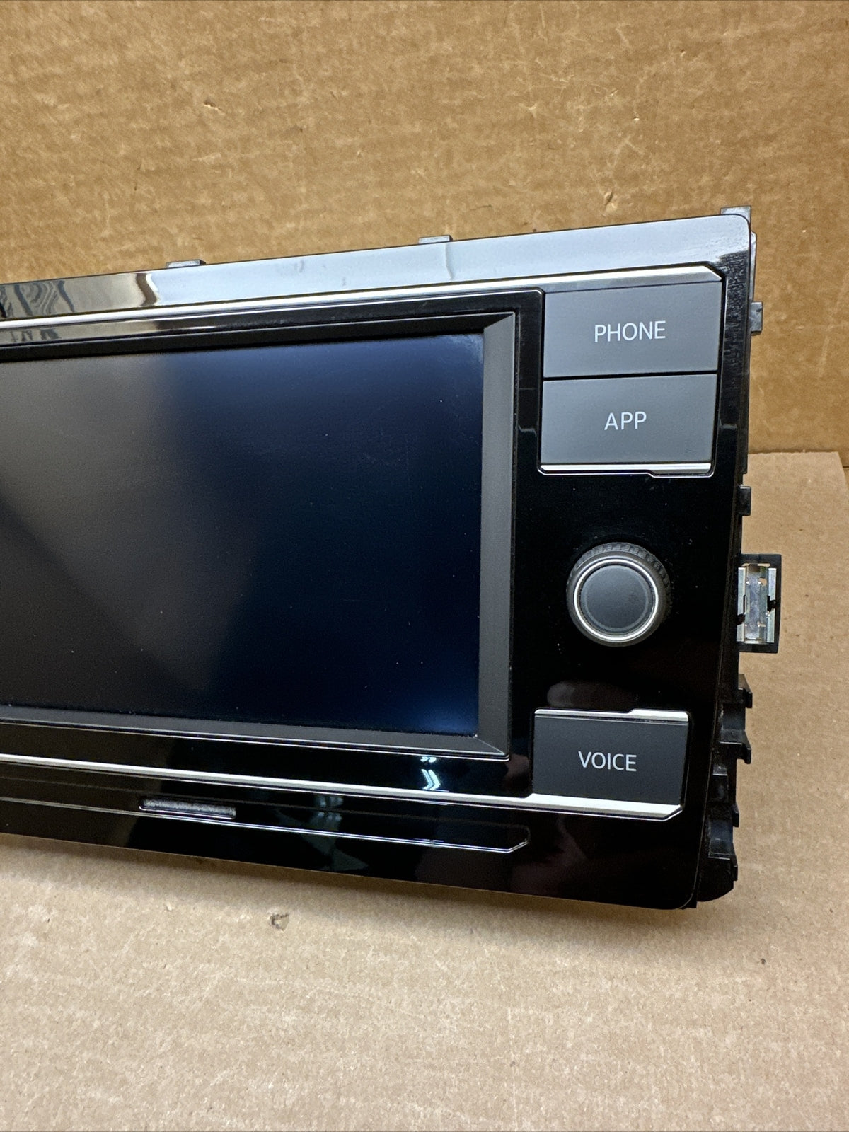 2020 20222 VW Volkswagen Jetta Dash Radio Receiver Display Screen 2GC 035 8692