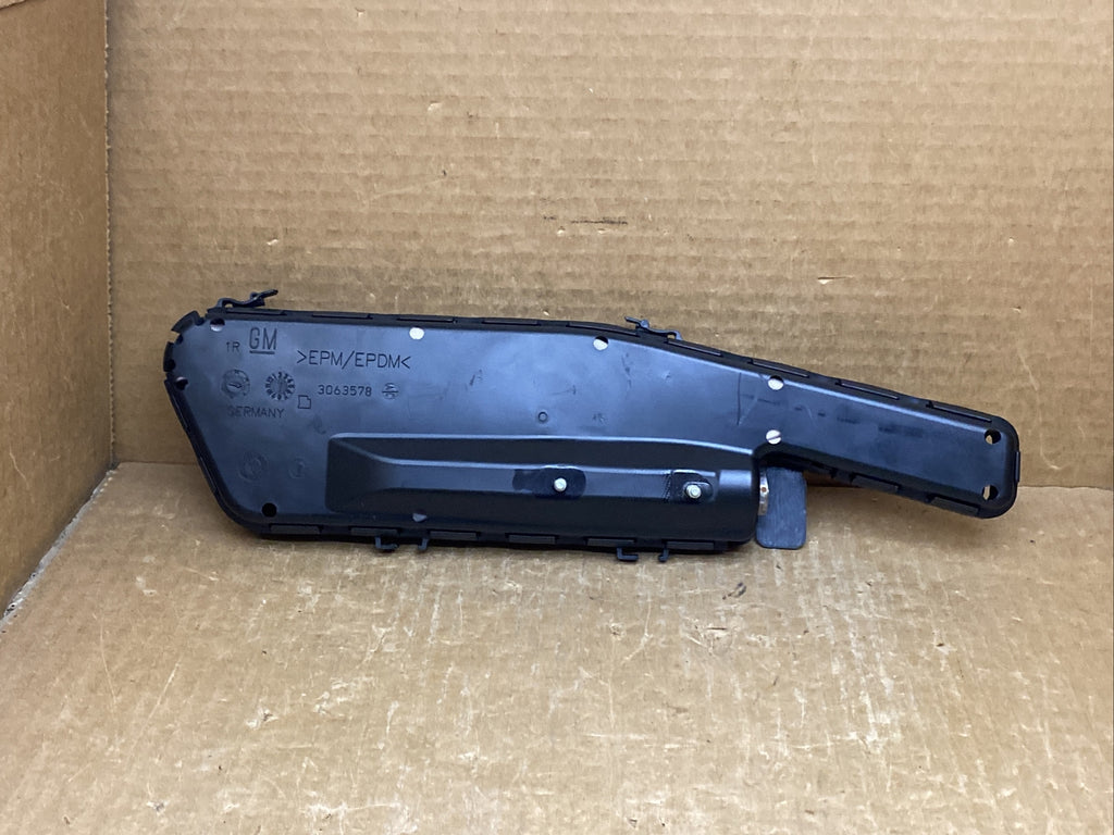 11 17 BUICK REGAL FRONT RIGHT SIDE PASSENGER SEAT AIRBAG AIR BAG 209551582