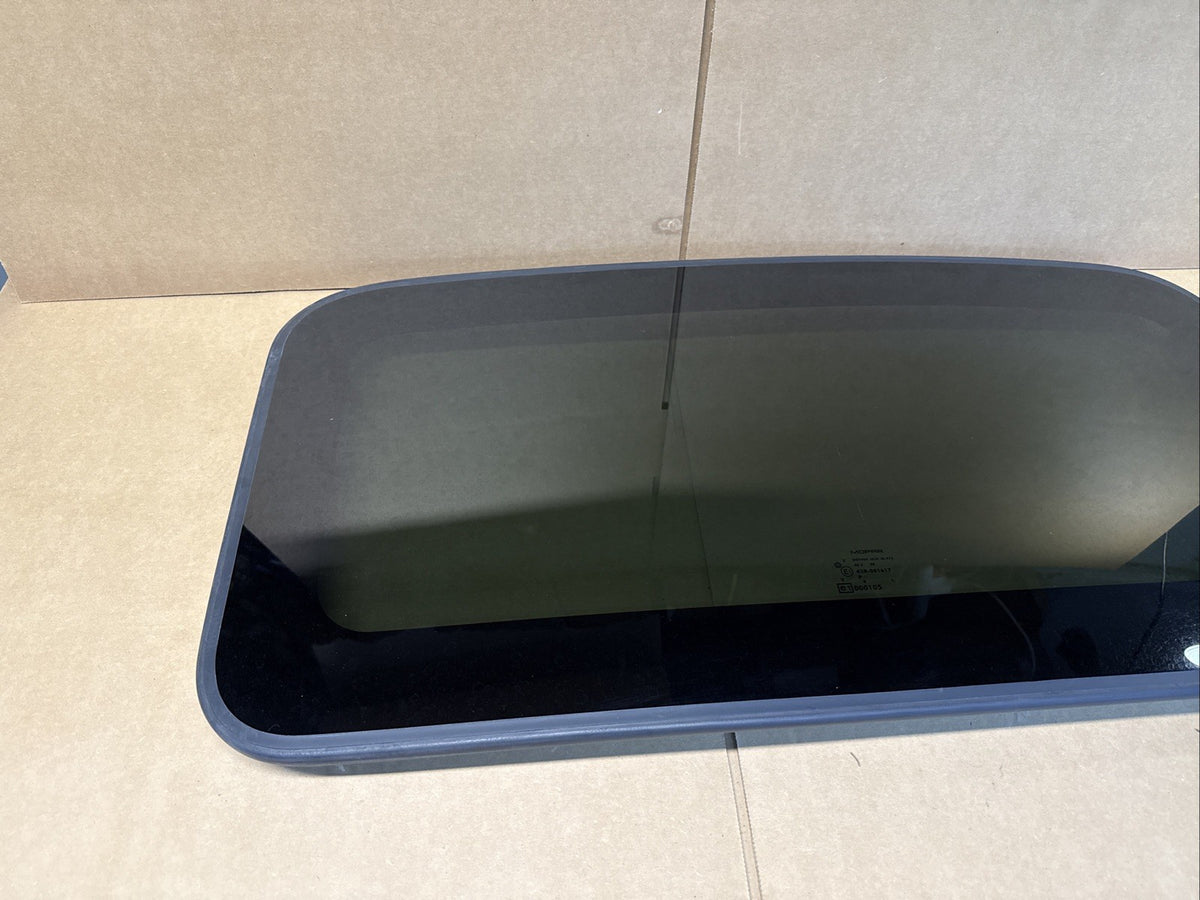 2007 2011 Dodge Nitro Sun Roof Sunroof Window OEM Glass FREE SHIPPING1