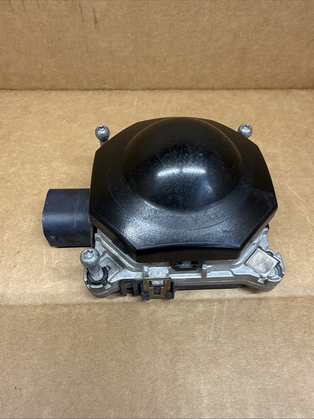 2017-2022 Chrysler Pacifica Voyager Adaptive Cruise Control Sensor Radar OEM3