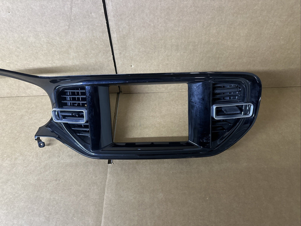 2021 DODGE DURANGO OEM FRONT DASHBOARD PANEL COVER BEZEL W/ VENTS2