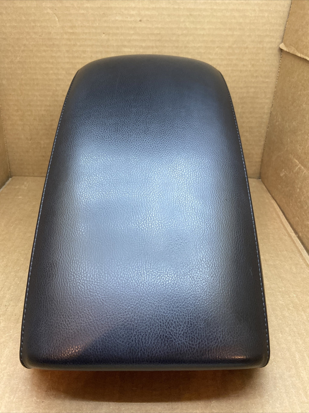 2009 2014 Nissan Murano Center Console Lid Cover Top Arm Rest Armrest Black5
